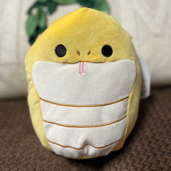 Squishmallows | Toys | Nwt Squishmallows Playton Yellow Snake 7 Squish ...